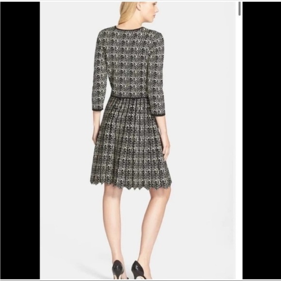 Taylor Fit & Flare Knit Sweater Dress Women’s Size L - Picture 2 of 8